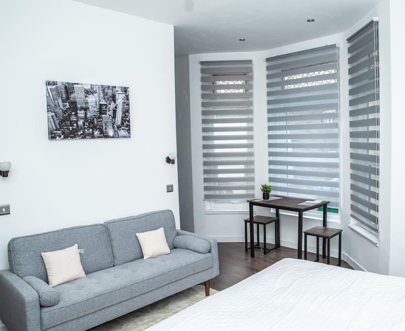 Aylesbury Apartment 1 With Free Parking Extérieur photo